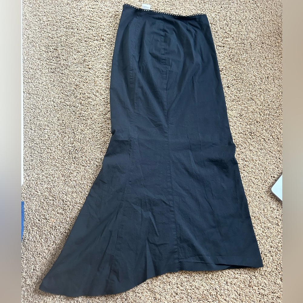 Bebe Black long skirt - size small
